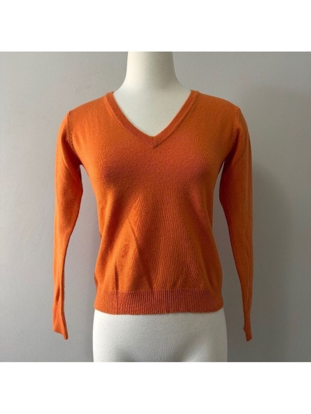 Club Monaco Bright Orange V-Neck Sweater Wool Blend Small
